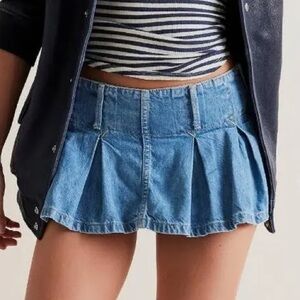 NWT Free People We The Free denim pleated micro mini skirt size 10